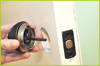 Expert Locksmith Services Columbus, OH 614-504-2010 - 12-changing-locks