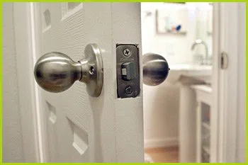 Expert Locksmith Services Columbus, OH 614-504-2010 Expert Locksmith Services Columbus, OH 614-504-2010 - 14-unlock-door