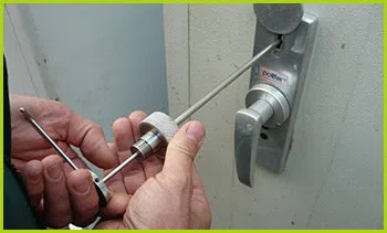 Expert Locksmith Services Columbus, OH 614-504-2010 Expert Locksmith Services Columbus, OH 614-504-2010 - 15-emergency-locksmiths
